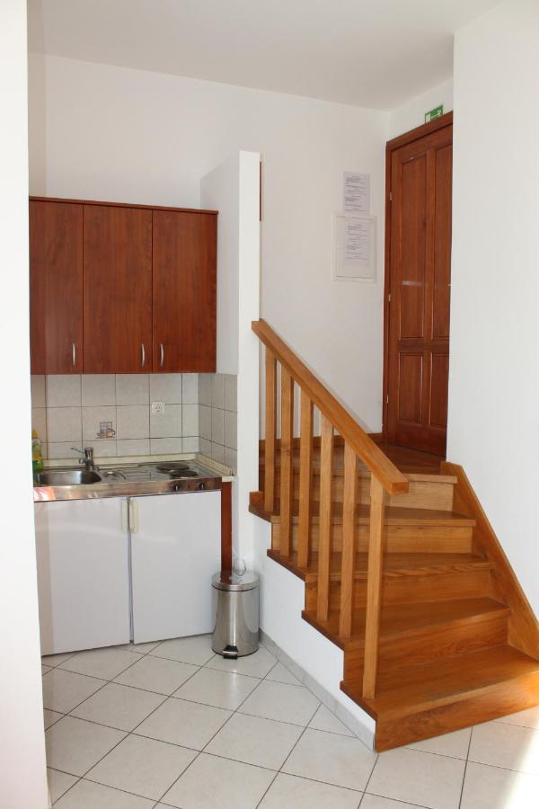 Pile Apartments 3 Omiš Екстериор снимка